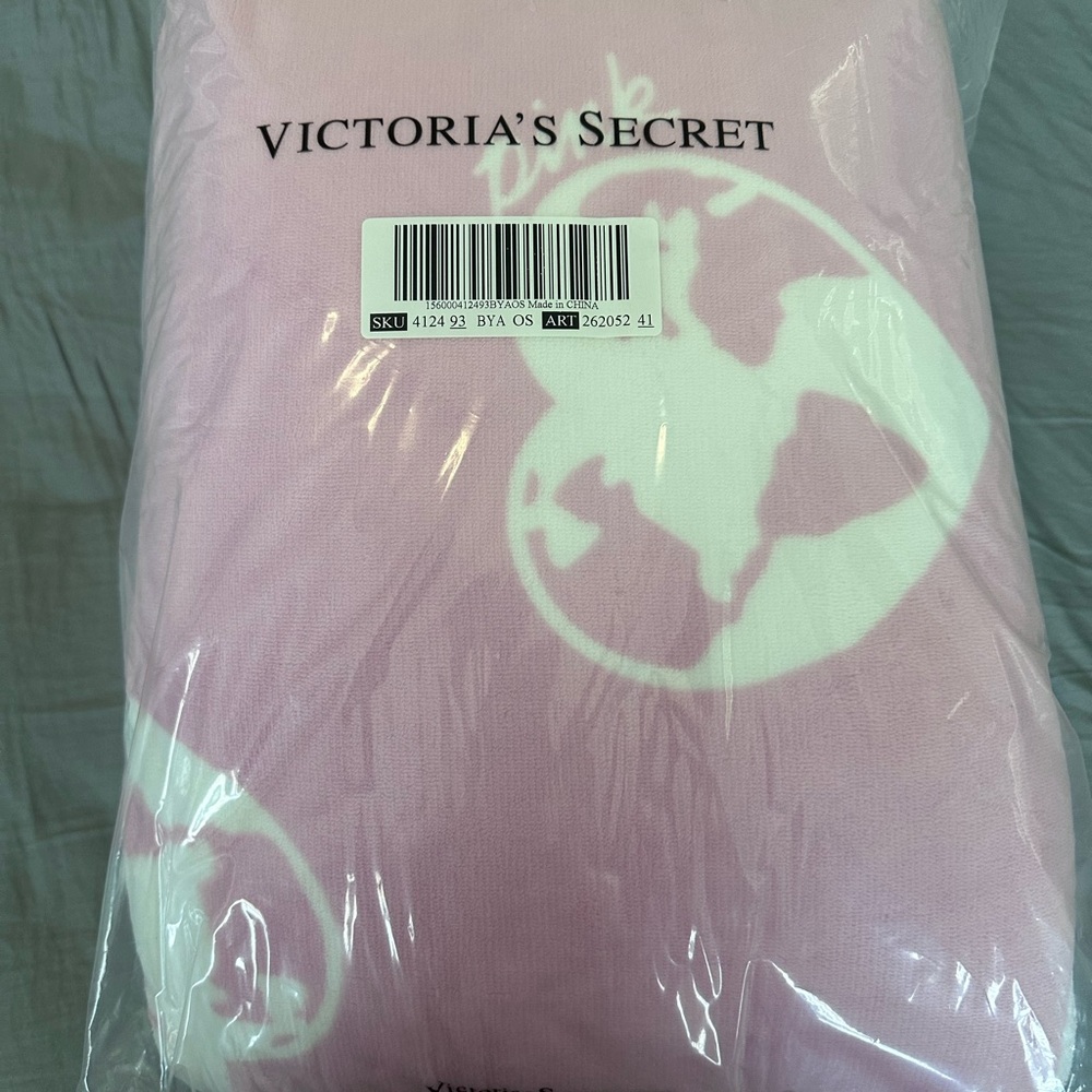 Victoria's Secret Pink Sherpa Blanket